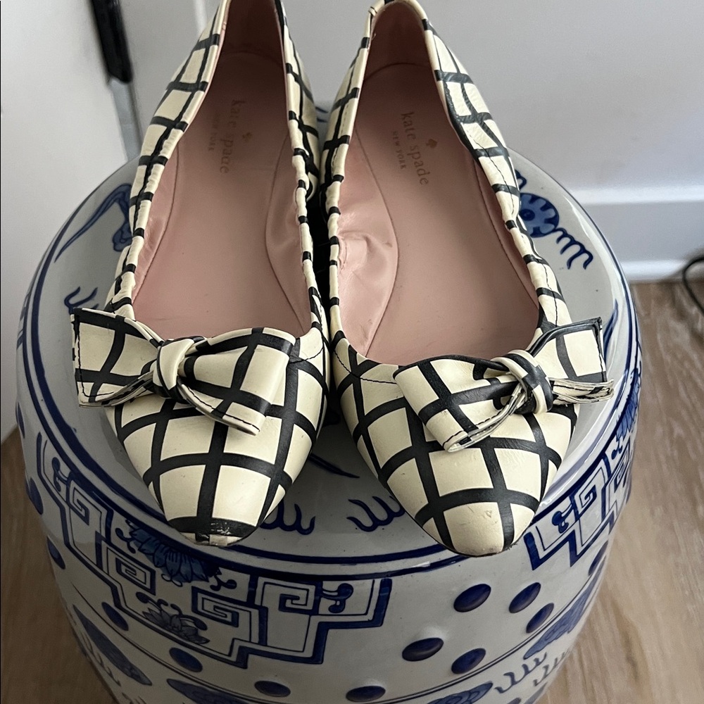 Kate Spade Suki leather flats